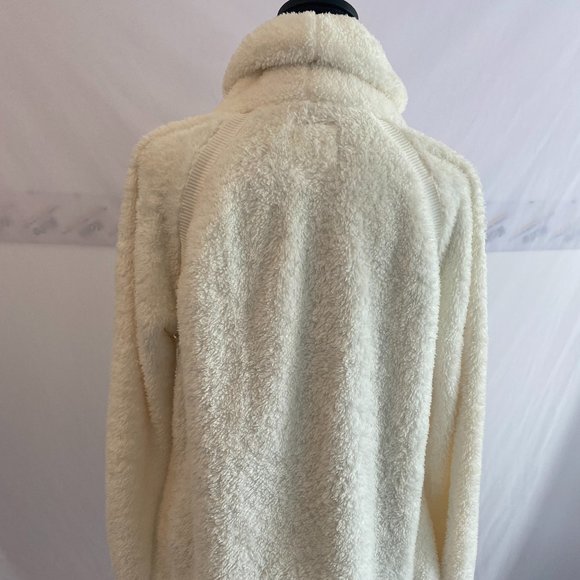 SOLD Old Navy Winter White Fleece Mock Neck Long Sleeve Top NWOT - Picture 9 of 15